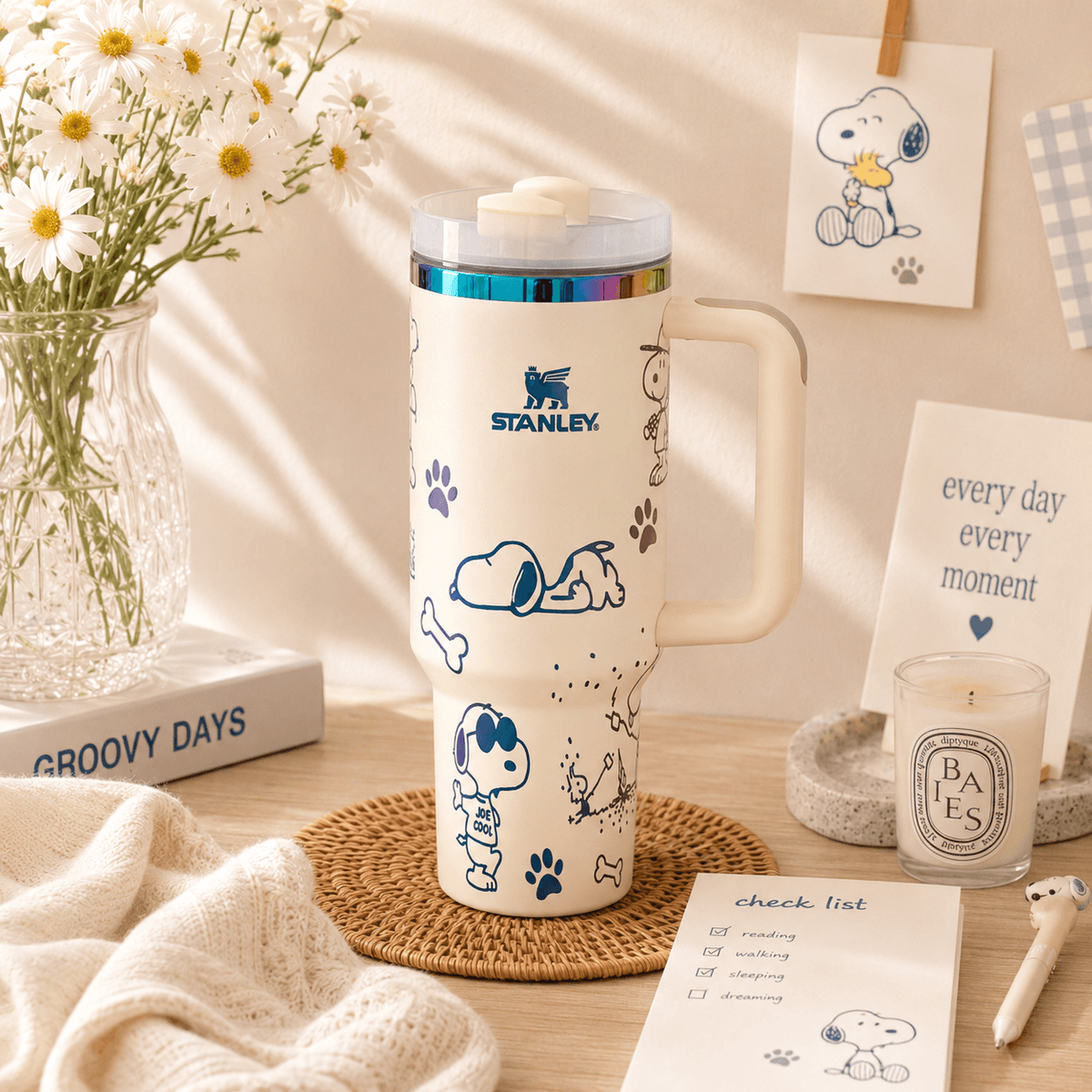 Snoopy Chill Tumbler – view 4