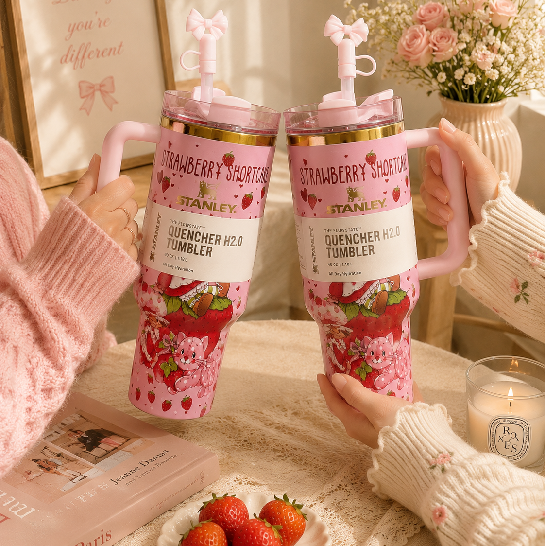 Strawberry Dream Tumbler – straw topper detail