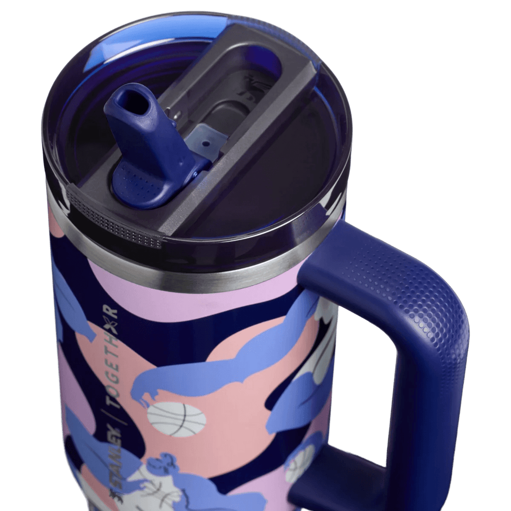 Women’s Sports Power Tumbler – lifestyle view
